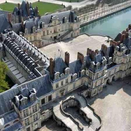 Bright Studio Apartment - Fontainebleau Exterior foto