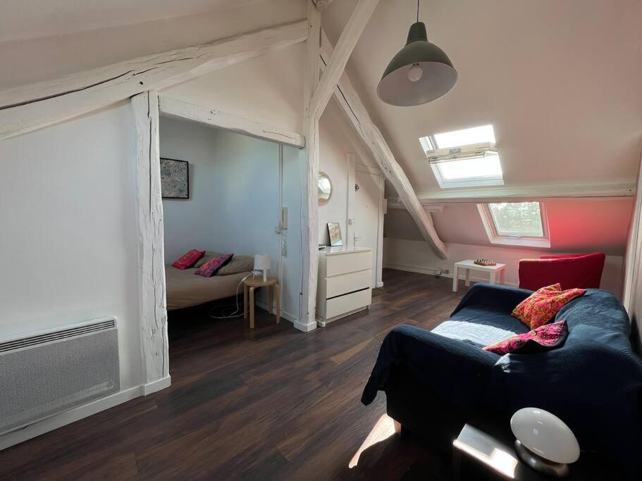 Bright Studio Apartment - Fontainebleau Exterior foto