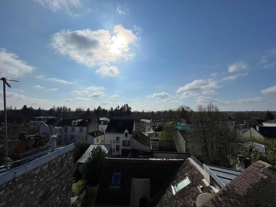 Bright Studio Apartment - Fontainebleau Exterior foto