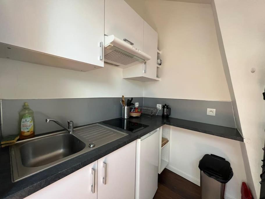 Bright Studio Apartment - Fontainebleau Exterior foto